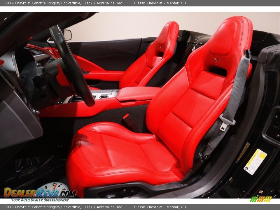 Front Seat of 2019 Chevrolet Corvette Stingray Convertible Photo #6