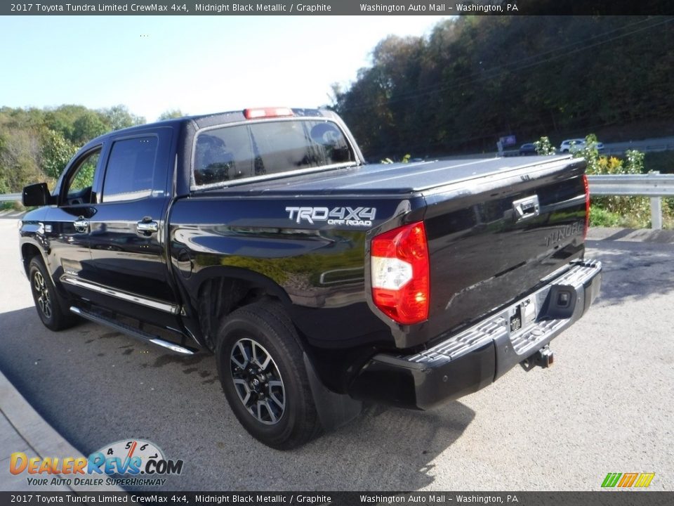 2017 Toyota Tundra Limited CrewMax 4x4 Midnight Black Metallic / Graphite Photo #15