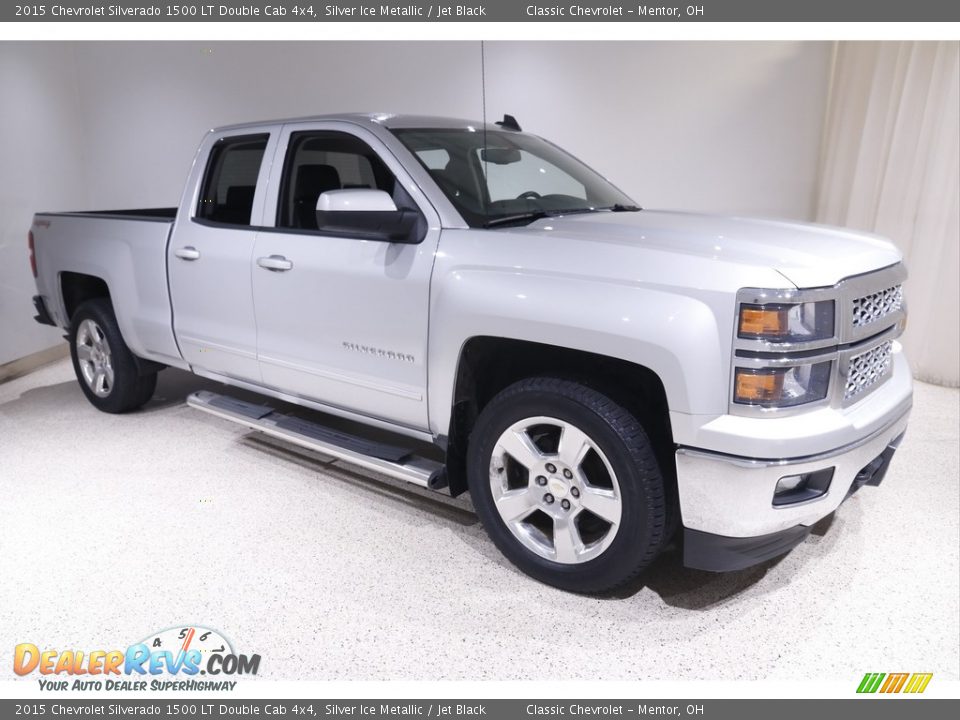 2015 Chevrolet Silverado 1500 LT Double Cab 4x4 Silver Ice Metallic / Jet Black Photo #1