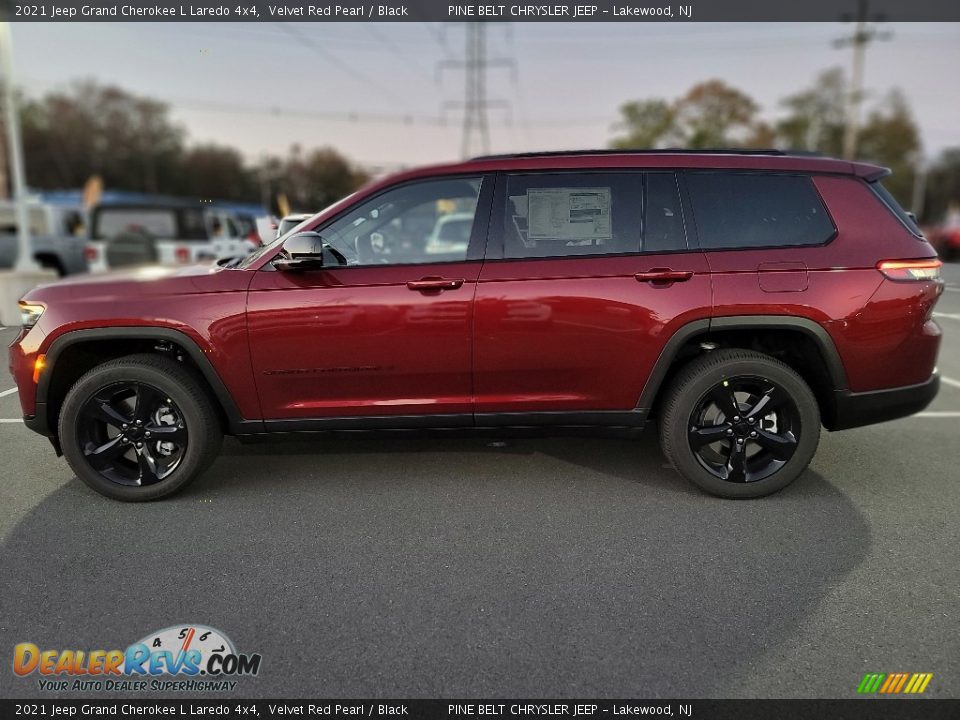 2021 Jeep Grand Cherokee L Laredo 4x4 Velvet Red Pearl / Black Photo #4