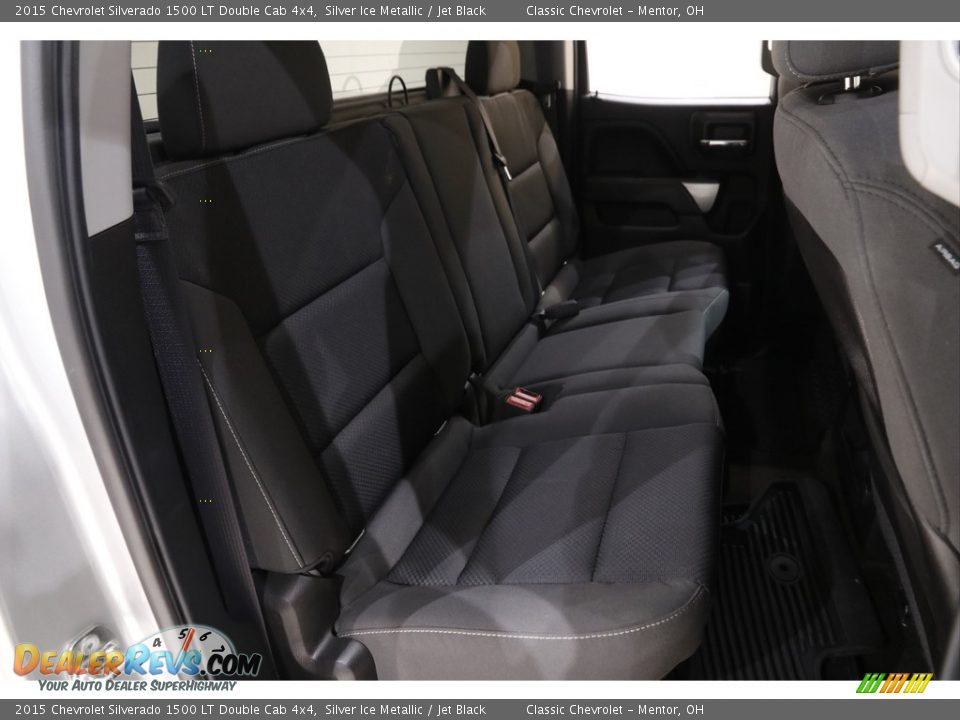 2015 Chevrolet Silverado 1500 LT Double Cab 4x4 Silver Ice Metallic / Jet Black Photo #16