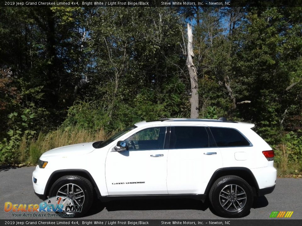 2019 Jeep Grand Cherokee Limited 4x4 Bright White / Light Frost Beige/Black Photo #1