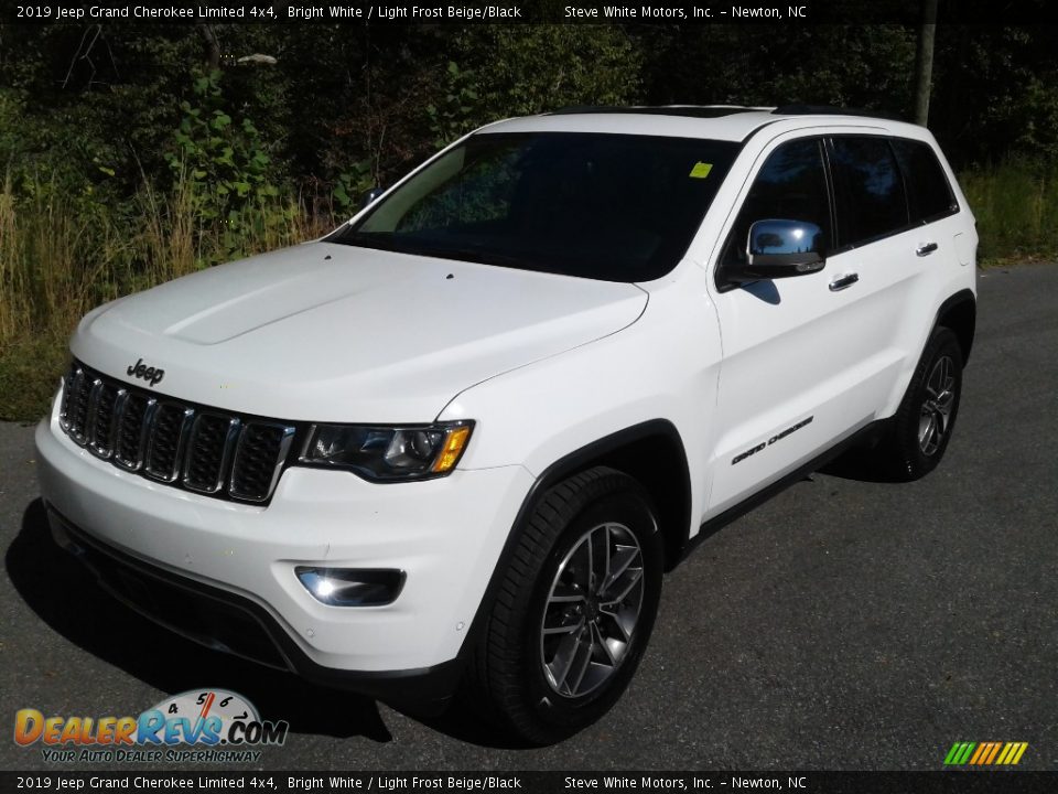 2019 Jeep Grand Cherokee Limited 4x4 Bright White / Light Frost Beige/Black Photo #2