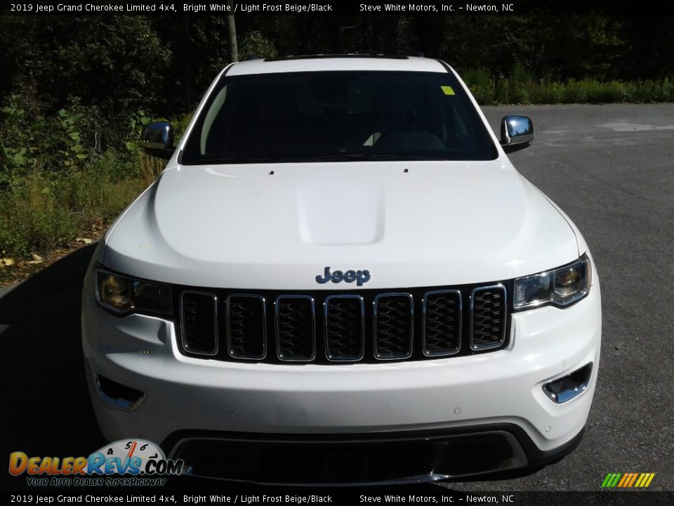 2019 Jeep Grand Cherokee Limited 4x4 Bright White / Light Frost Beige/Black Photo #4