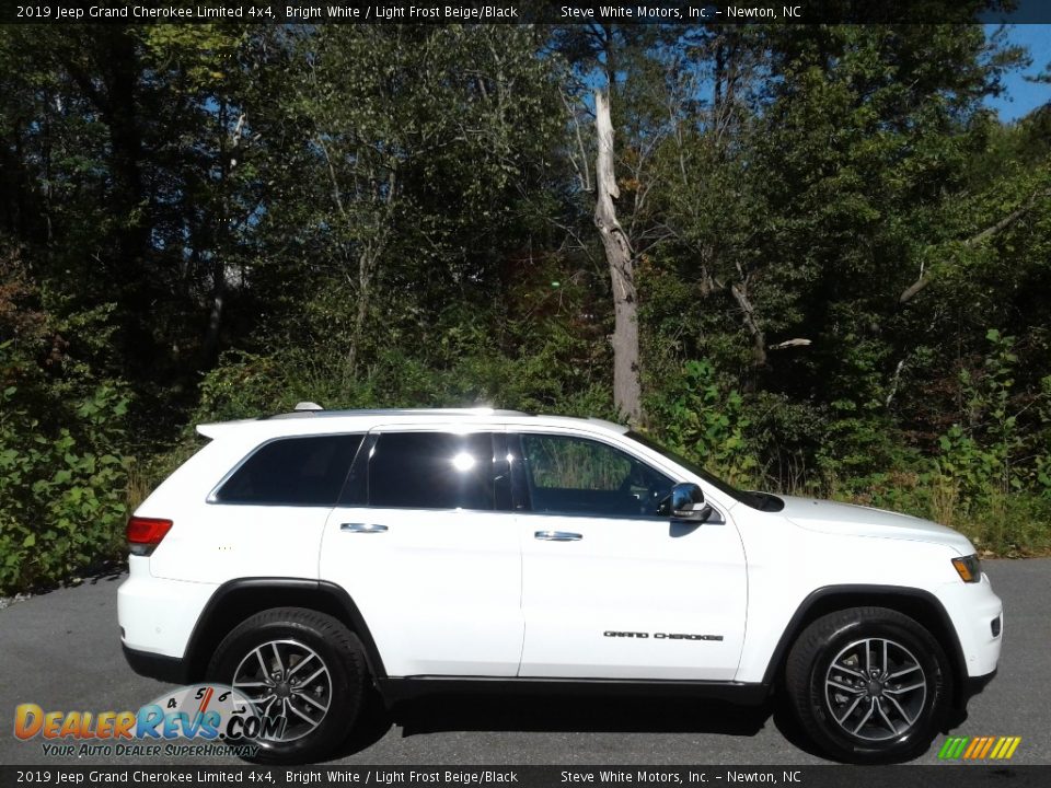 2019 Jeep Grand Cherokee Limited 4x4 Bright White / Light Frost Beige/Black Photo #8