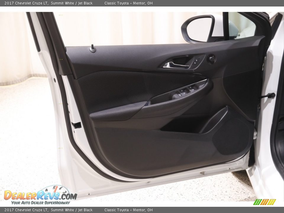 2017 Chevrolet Cruze LT Summit White / Jet Black Photo #4