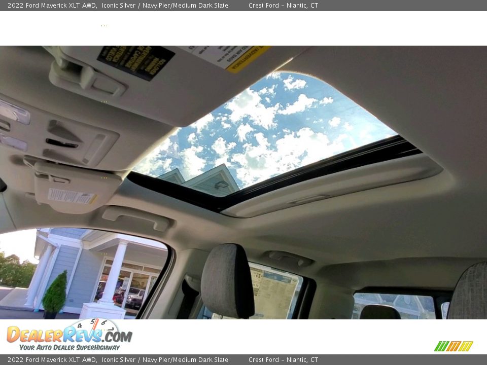 Sunroof of 2022 Ford Maverick XLT AWD Photo #17