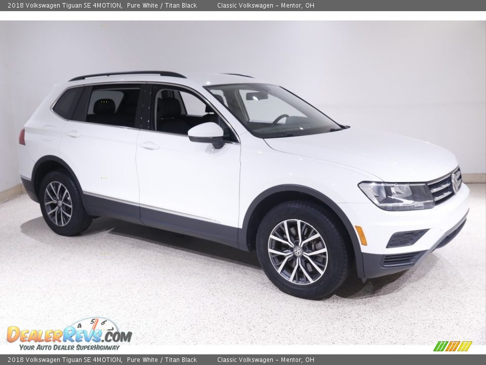 2018 Volkswagen Tiguan SE 4MOTION Pure White / Titan Black Photo #1