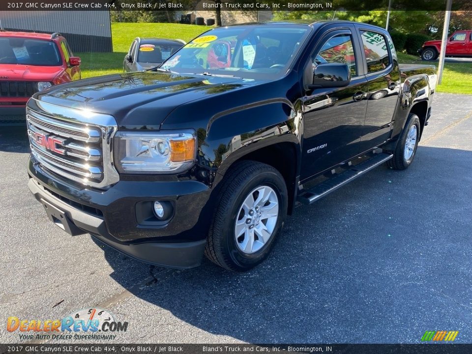 2017 GMC Canyon SLE Crew Cab 4x4 Onyx Black / Jet Black Photo #2