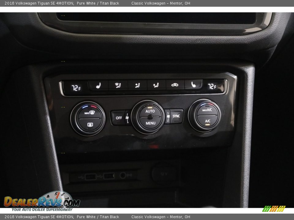 2018 Volkswagen Tiguan SE 4MOTION Pure White / Titan Black Photo #12