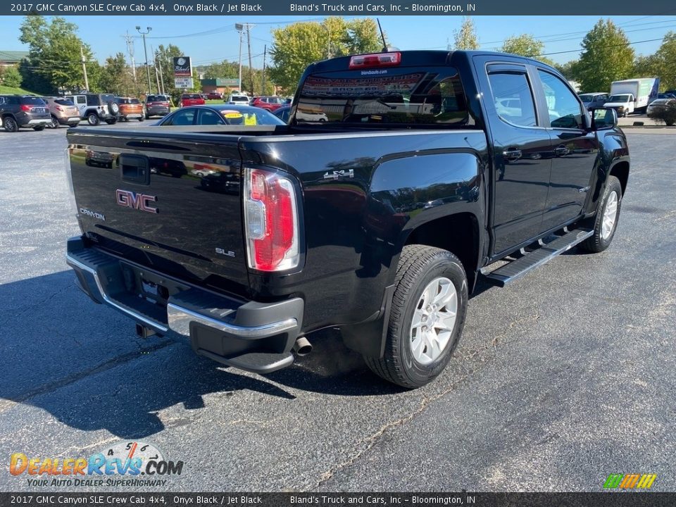 Onyx Black 2017 GMC Canyon SLE Crew Cab 4x4 Photo #6