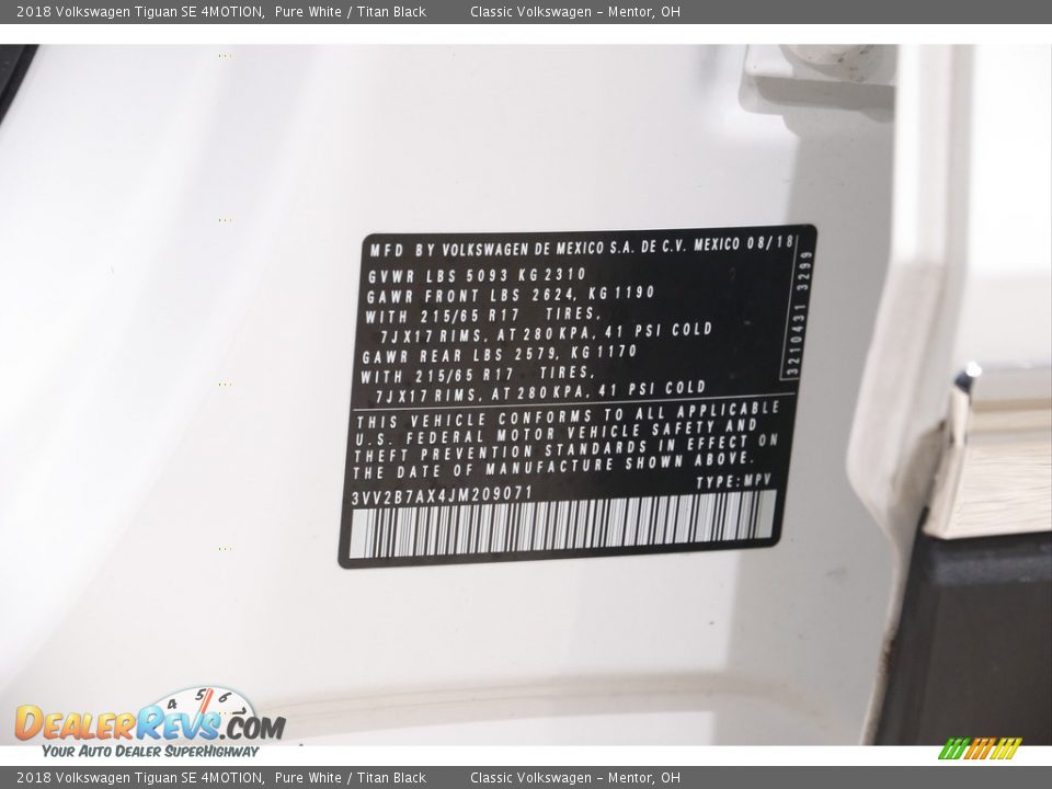 2018 Volkswagen Tiguan SE 4MOTION Pure White / Titan Black Photo #19