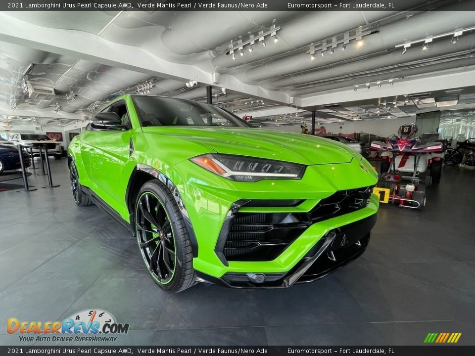 Verde Mantis Pearl 2021 Lamborghini Urus Pearl Capsule AWD Photo #30