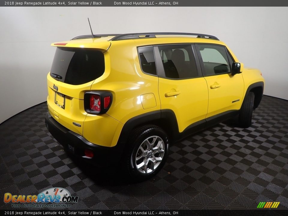 2018 Jeep Renegade Latitude 4x4 Solar Yellow / Black Photo #17