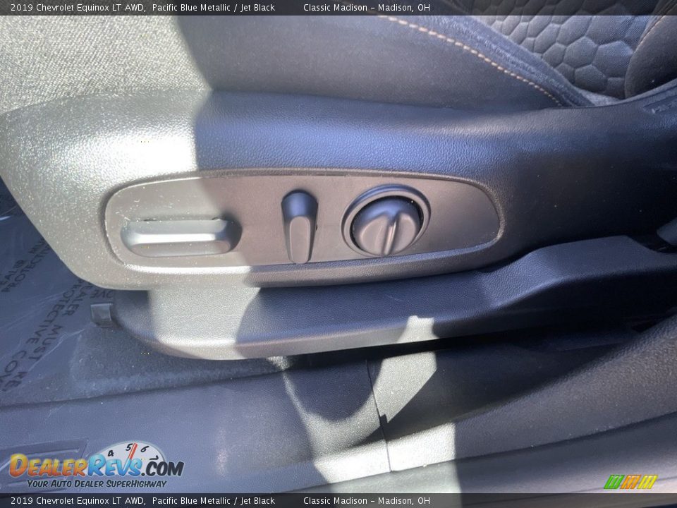 2019 Chevrolet Equinox LT AWD Pacific Blue Metallic / Jet Black Photo #8