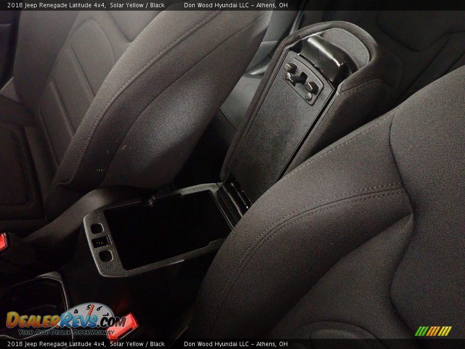 2018 Jeep Renegade Latitude 4x4 Solar Yellow / Black Photo #33