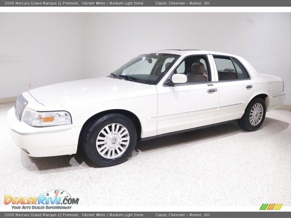 Vibrant White 2006 Mercury Grand Marquis LS Premium Photo #3