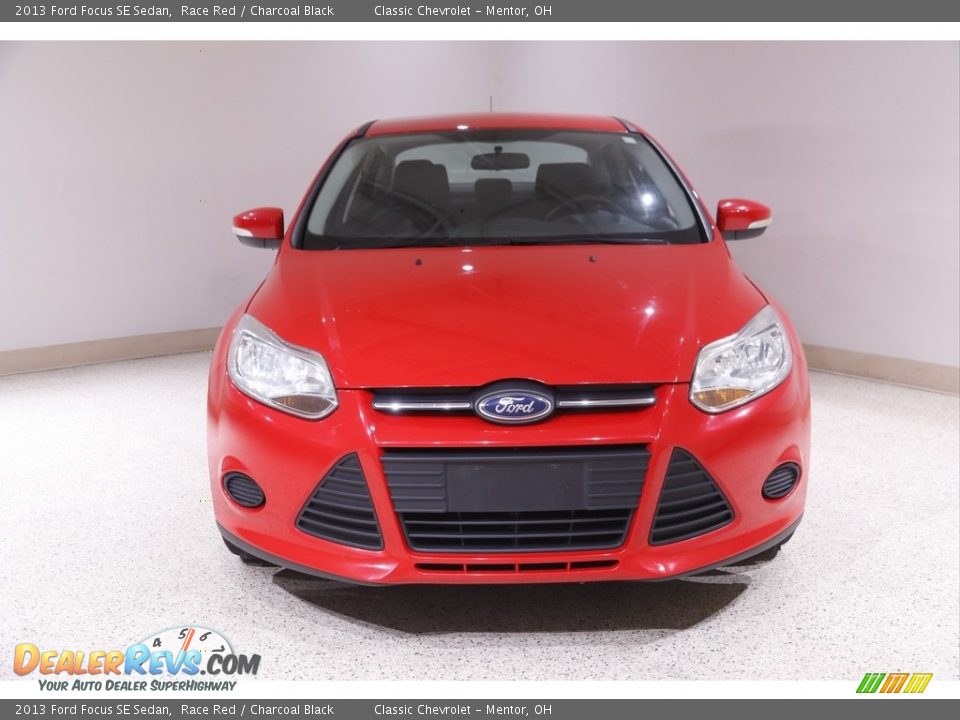 2013 Ford Focus SE Sedan Race Red / Charcoal Black Photo #2