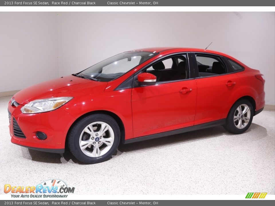 2013 Ford Focus SE Sedan Race Red / Charcoal Black Photo #3