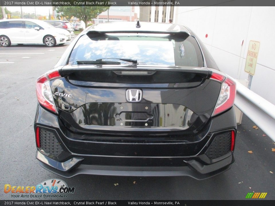 2017 Honda Civic EX-L Navi Hatchback Crystal Black Pearl / Black Photo #4