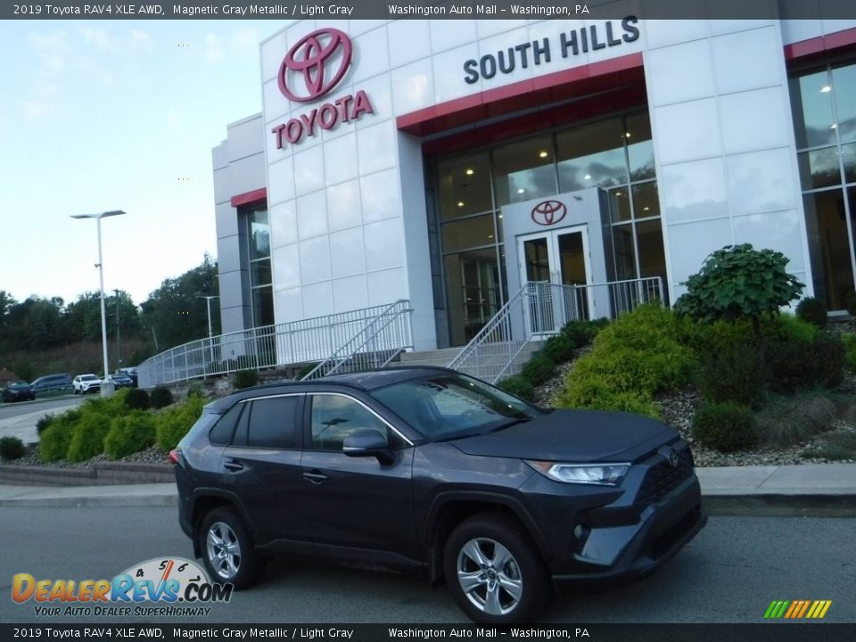 2019 Toyota RAV4 XLE AWD Magnetic Gray Metallic / Light Gray Photo #2