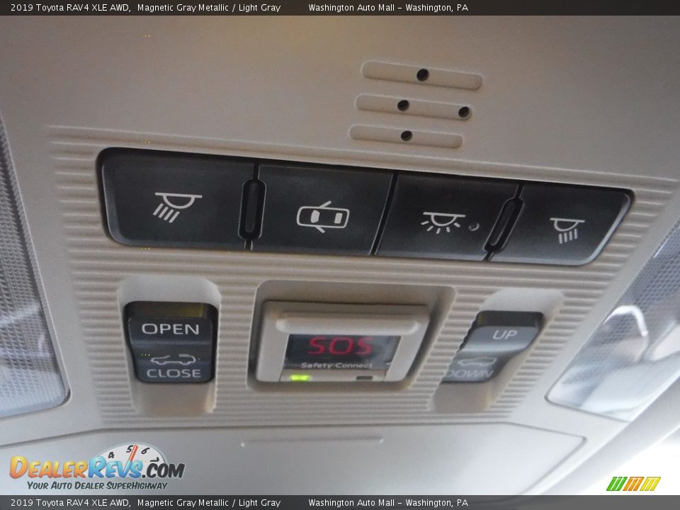 2019 Toyota RAV4 XLE AWD Magnetic Gray Metallic / Light Gray Photo #10