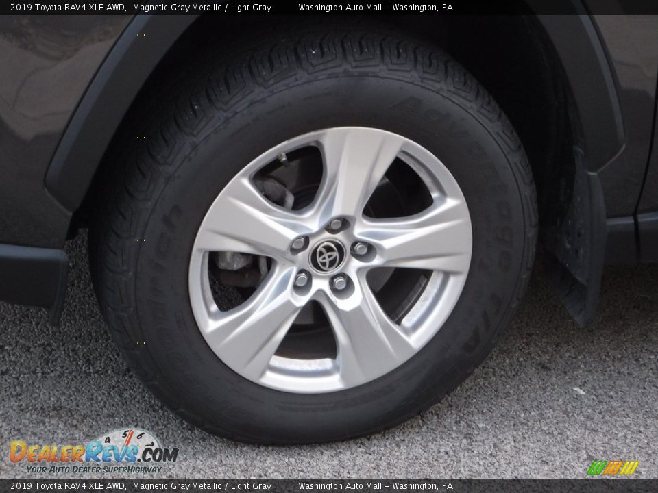 2019 Toyota RAV4 XLE AWD Magnetic Gray Metallic / Light Gray Photo #14