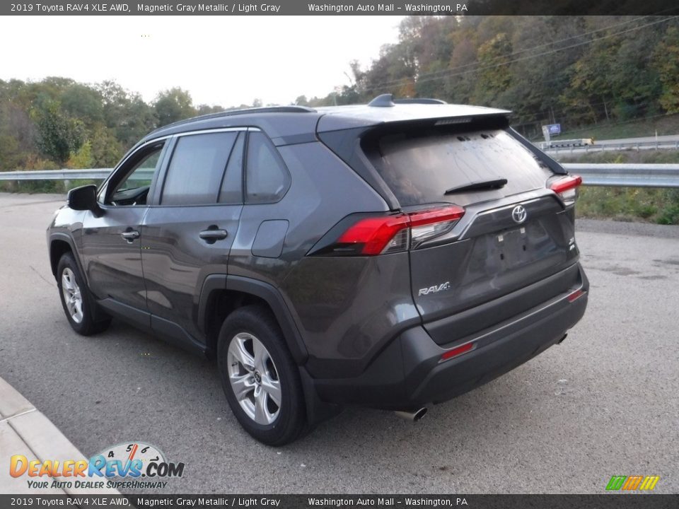 2019 Toyota RAV4 XLE AWD Magnetic Gray Metallic / Light Gray Photo #15