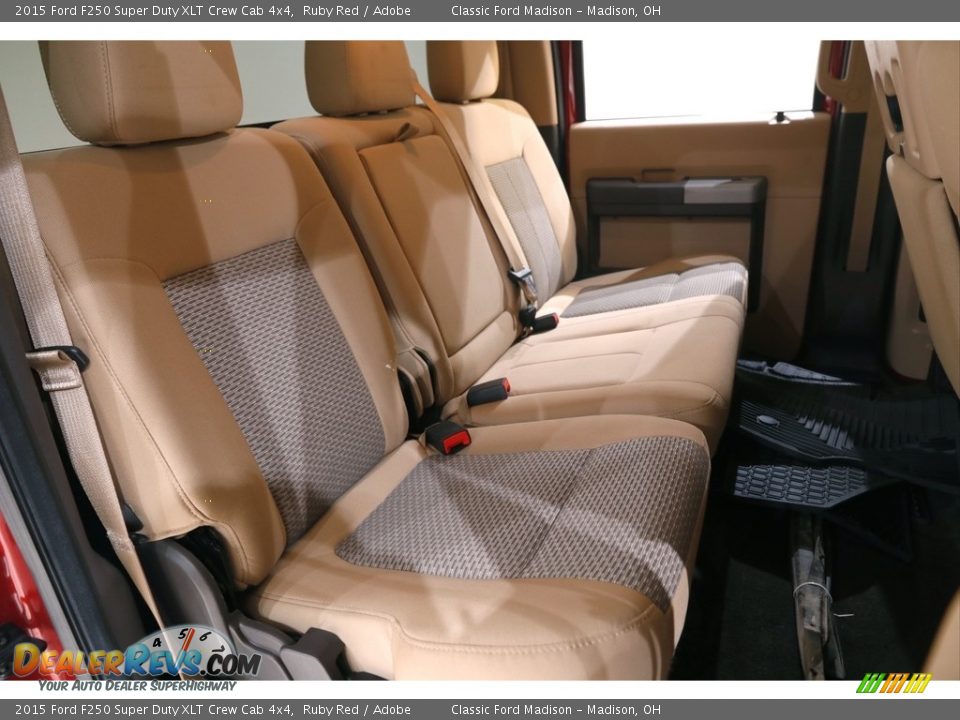 2015 Ford F250 Super Duty XLT Crew Cab 4x4 Ruby Red / Adobe Photo #15