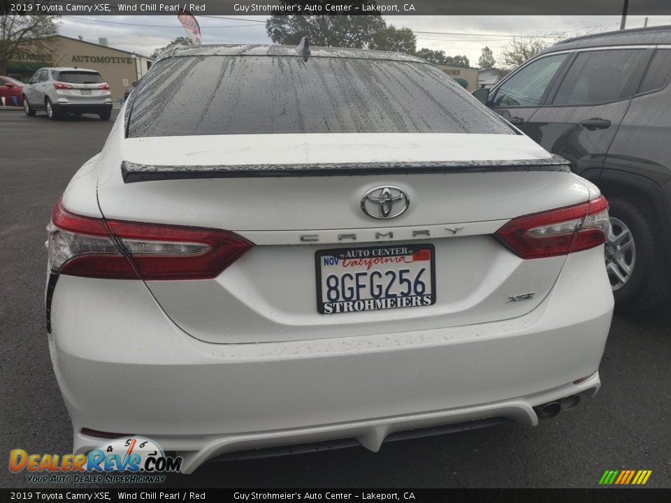 2019 Toyota Camry XSE Wind Chill Pearl / Red Photo #8