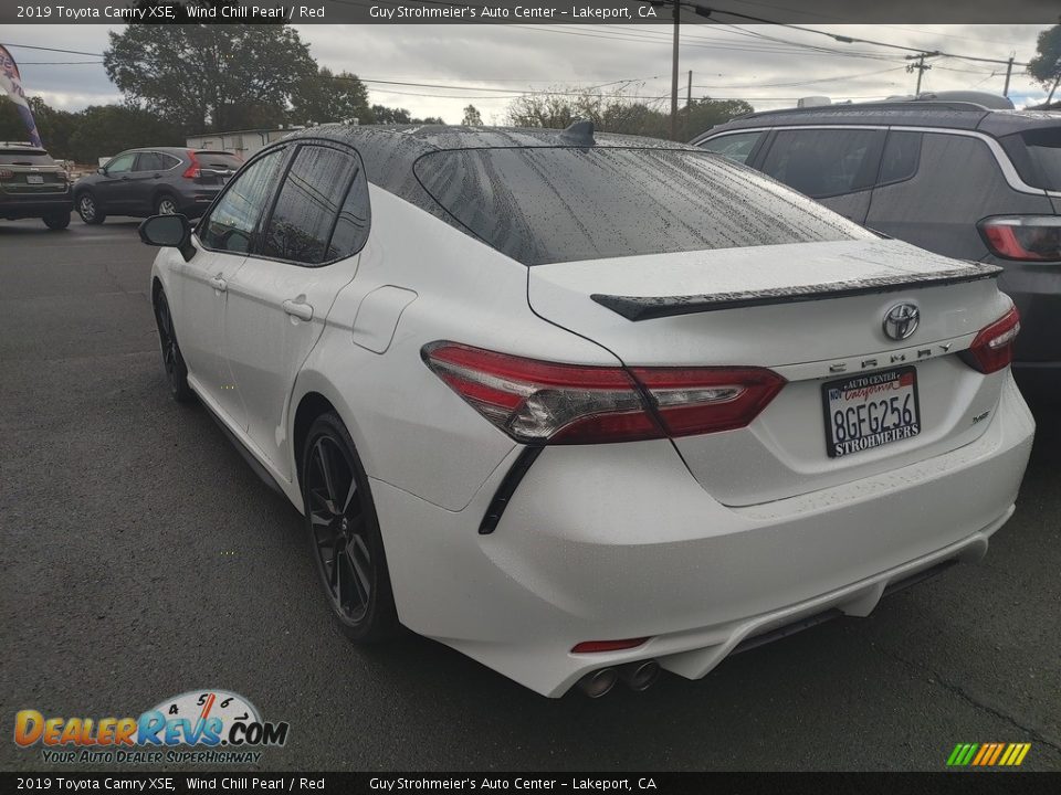 2019 Toyota Camry XSE Wind Chill Pearl / Red Photo #9