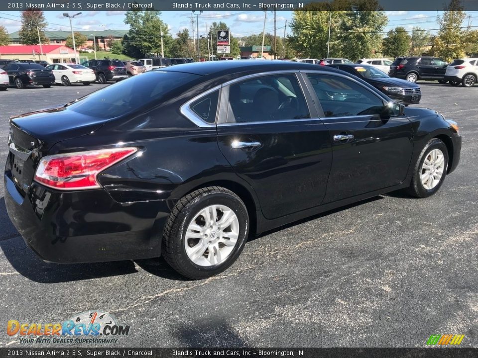 2013 Nissan Altima 2.5 S Super Black / Charcoal Photo #6