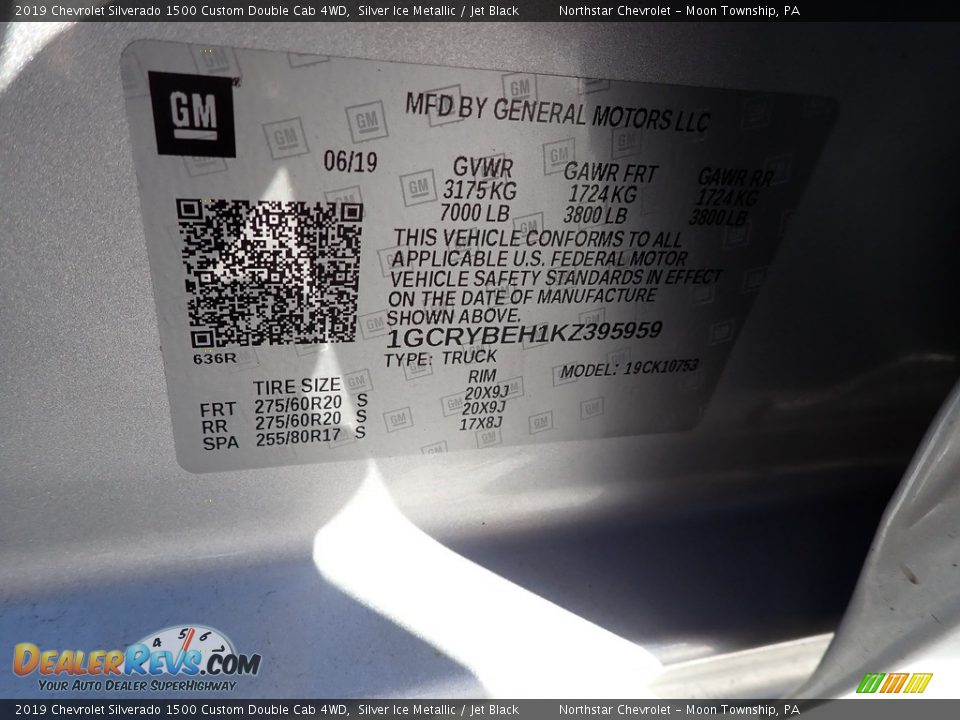 2019 Chevrolet Silverado 1500 Custom Double Cab 4WD Silver Ice Metallic / Jet Black Photo #19