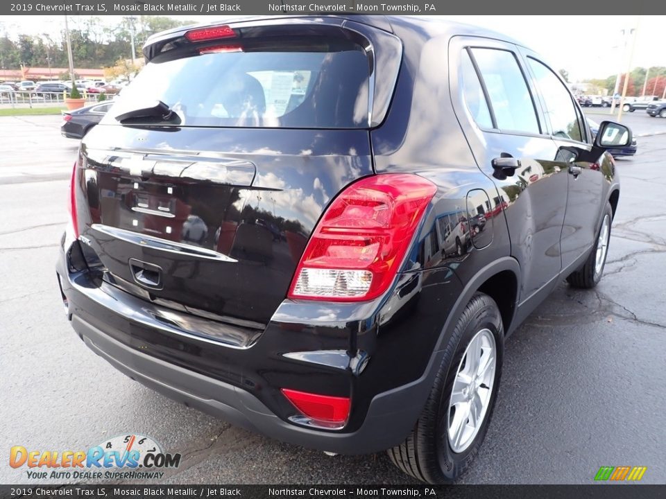 2019 Chevrolet Trax LS Mosaic Black Metallic / Jet Black Photo #8