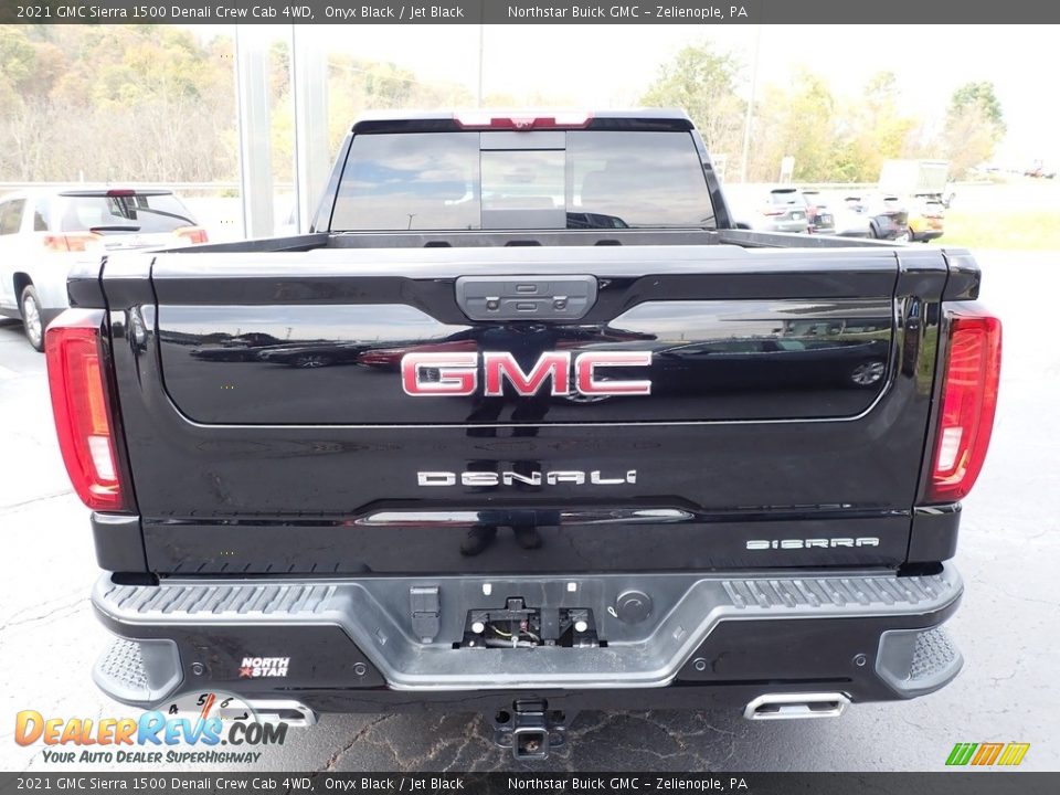 2021 GMC Sierra 1500 Denali Crew Cab 4WD Logo Photo #7