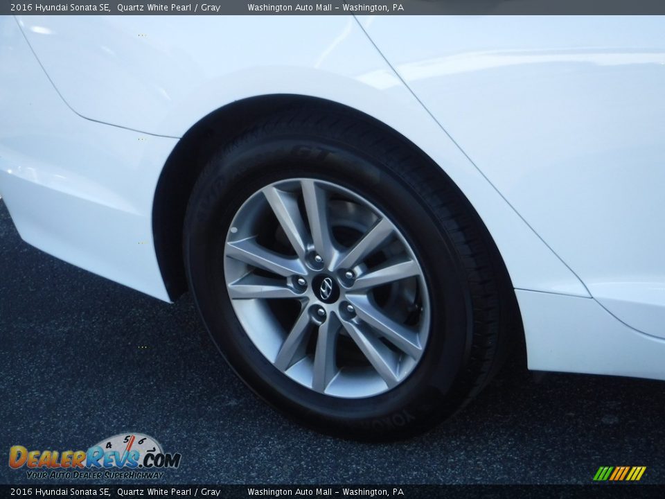 2016 Hyundai Sonata SE Quartz White Pearl / Gray Photo #3