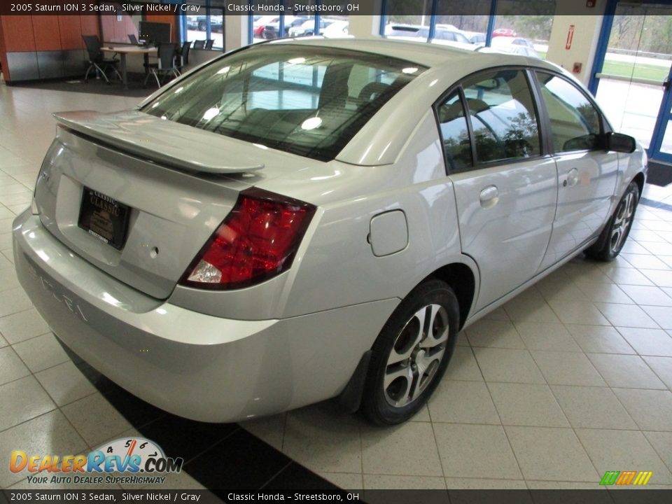 2005 Saturn ION 3 Sedan Silver Nickel / Gray Photo #7