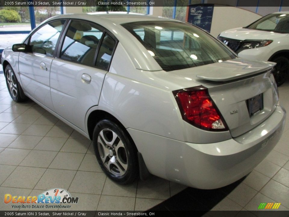 2005 Saturn ION 3 Sedan Silver Nickel / Gray Photo #9