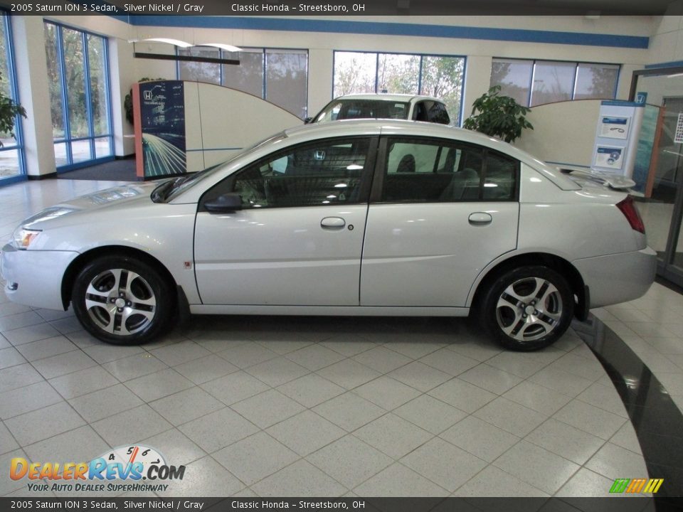 2005 Saturn ION 3 Sedan Silver Nickel / Gray Photo #10