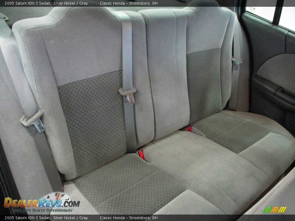 2005 Saturn ION 3 Sedan Silver Nickel / Gray Photo #21