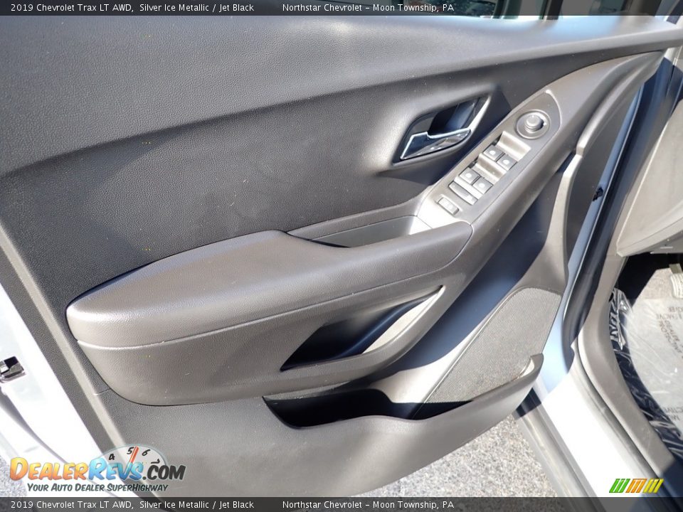 2019 Chevrolet Trax LT AWD Silver Ice Metallic / Jet Black Photo #24