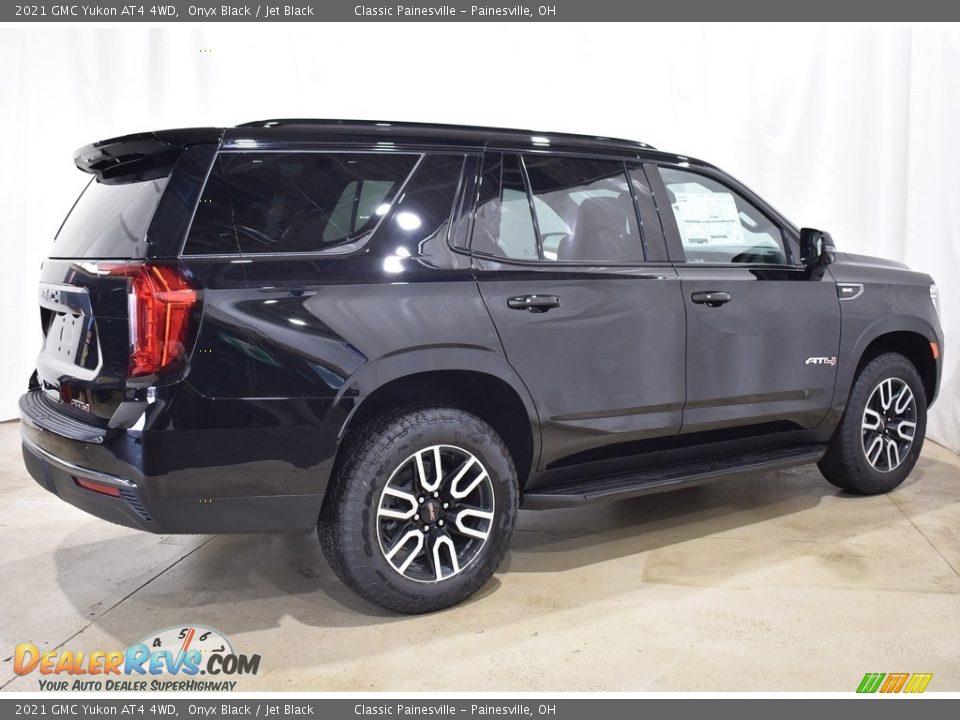 2021 GMC Yukon AT4 4WD Onyx Black / Jet Black Photo #2