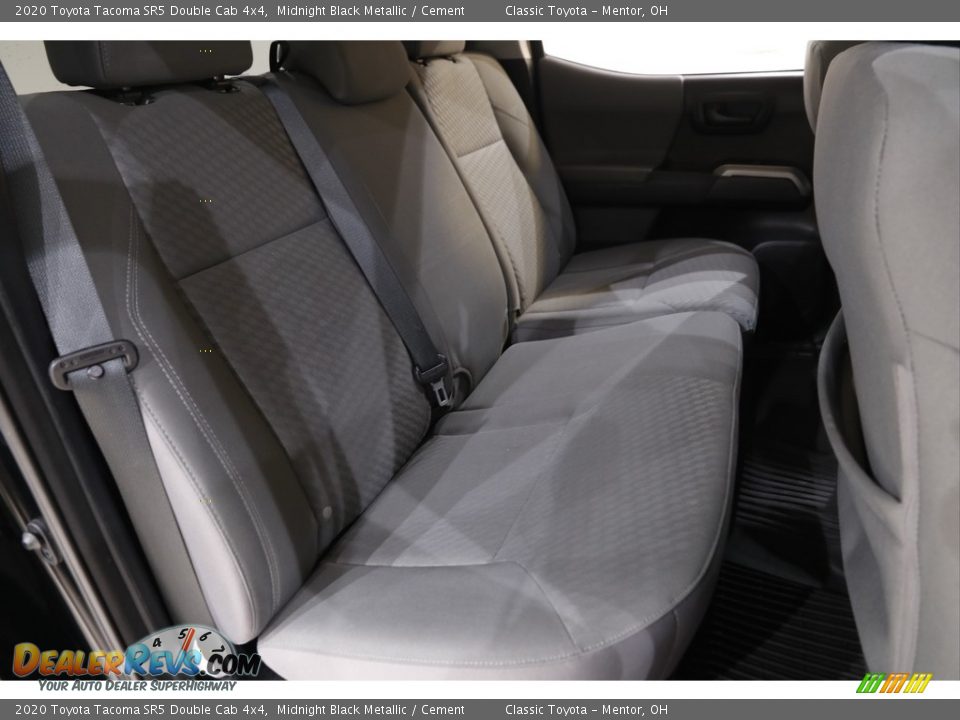 2020 Toyota Tacoma SR5 Double Cab 4x4 Midnight Black Metallic / Cement Photo #15