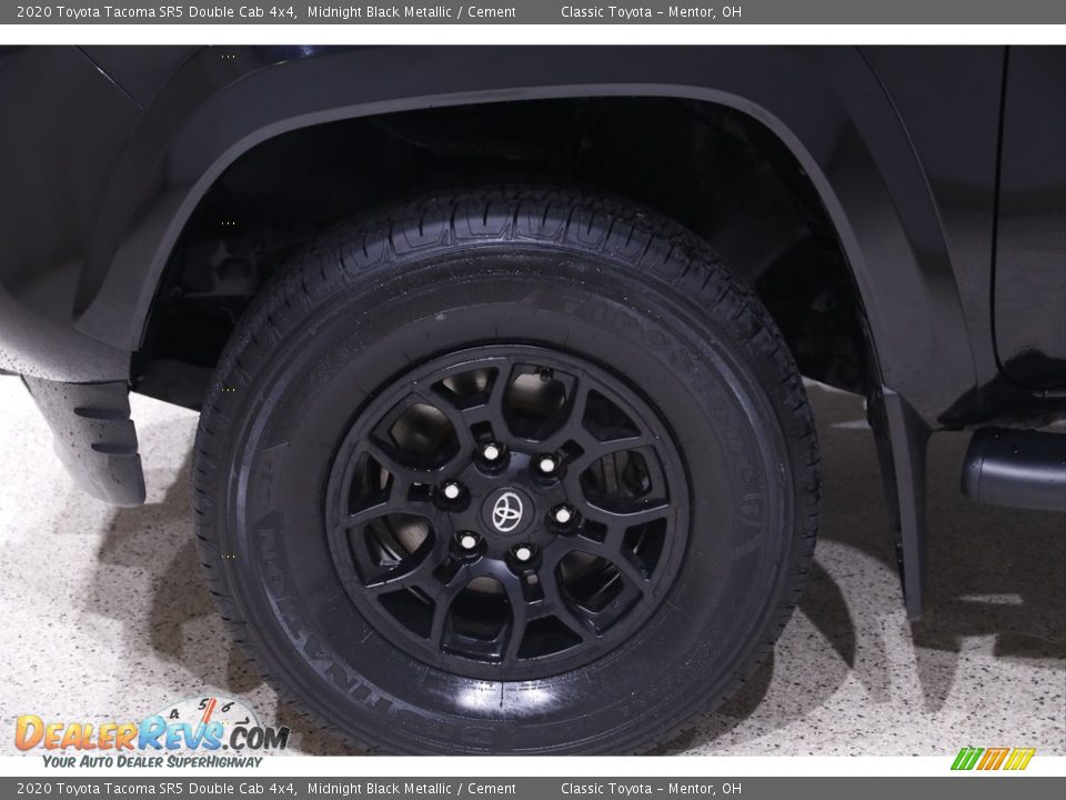 2020 Toyota Tacoma SR5 Double Cab 4x4 Midnight Black Metallic / Cement Photo #19