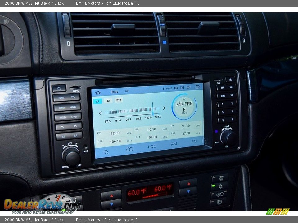 Controls of 2000 BMW M5  Photo #43