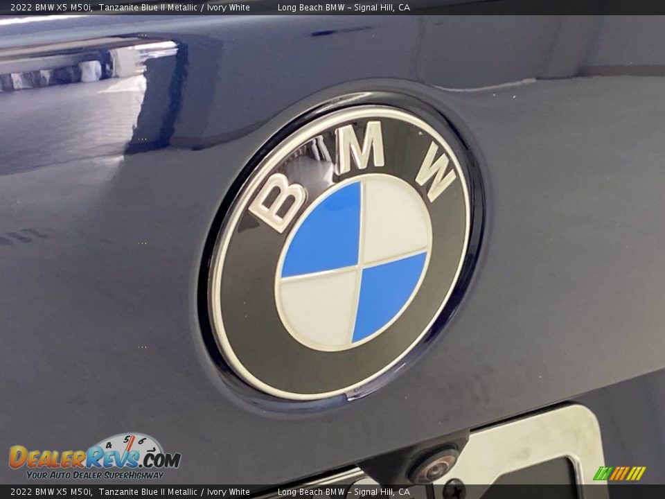 2022 BMW X5 M50i Tanzanite Blue II Metallic / Ivory White Photo #7