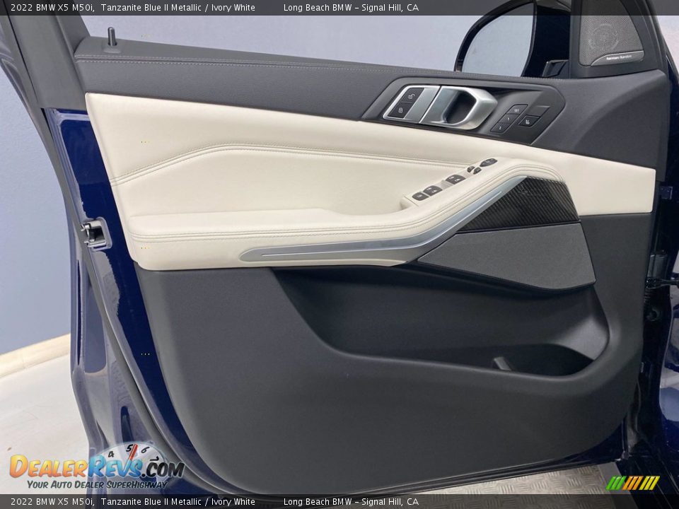 2022 BMW X5 M50i Tanzanite Blue II Metallic / Ivory White Photo #11