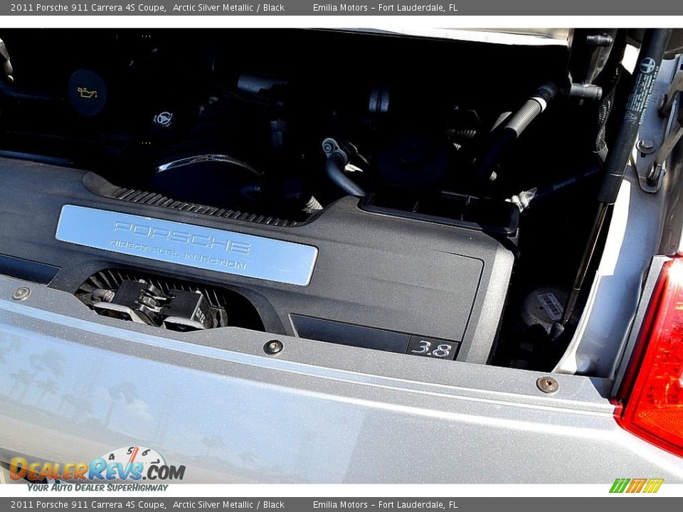 2011 Porsche 911 Carrera 4S Coupe Arctic Silver Metallic / Black Photo #36