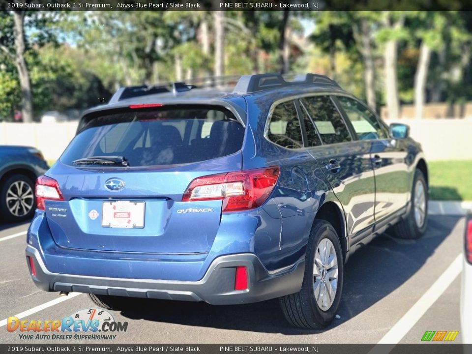 2019 Subaru Outback 2.5i Premium Abyss Blue Pearl / Slate Black Photo #3