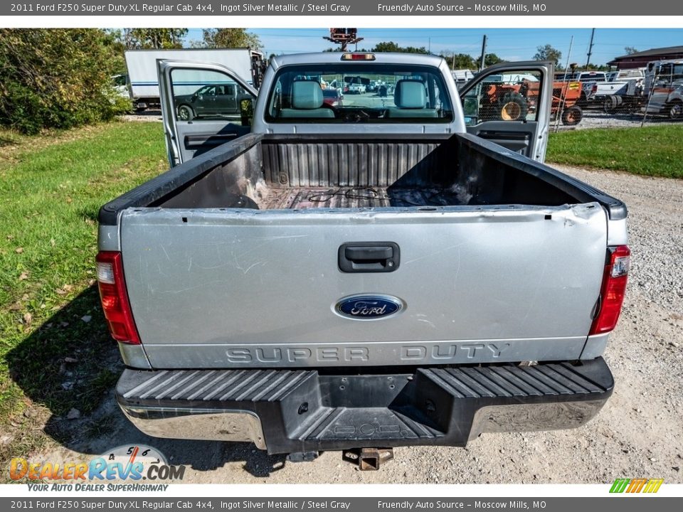 2011 Ford F250 Super Duty XL Regular Cab 4x4 Ingot Silver Metallic / Steel Gray Photo #6